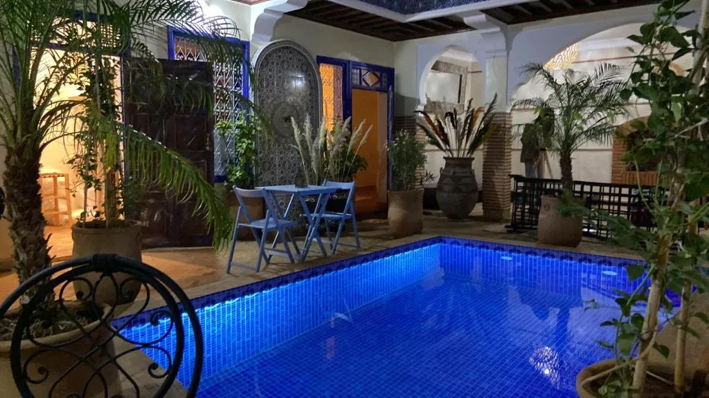 Riad maison d'hôte de charme meublé à vendre – Médina — photograph 1